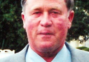 In Memoriam Richard Tokkie Jacobs